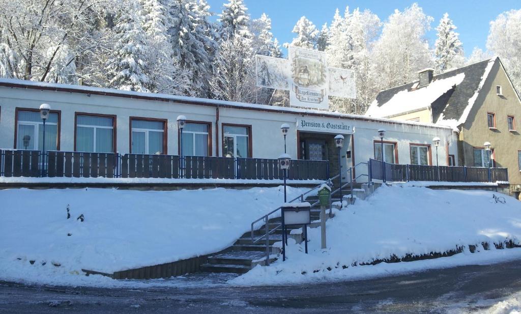 Pension Und Berggasthaus Kapellenstein Geyer Exterior photo